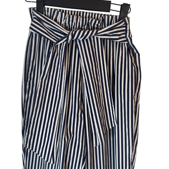 2/$30 ZARA M Basic White & Navy Striped High-Waisted Cropped Pants Tie Belt - Picture 5 of 13
